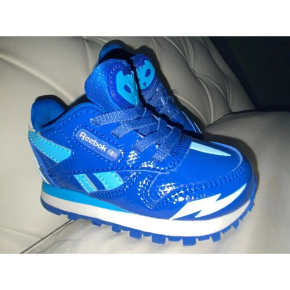 Reebok pj mask shoes Catboy size 5 - Brand New. Super Cute - Picture 8 of 11